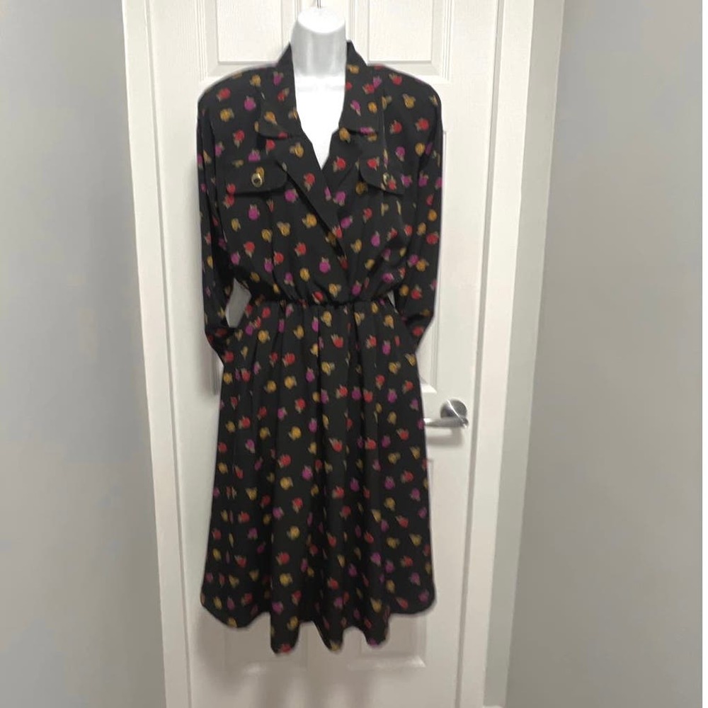 Vintage 80s Ms. Chaus Red Floral  Good Button Secretary Dress Size 10 vintage